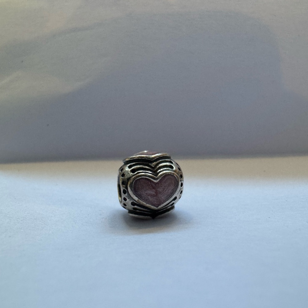 Original PANDORA charm with pink hearts